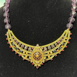 Stunning Heidi Daus necklace with detachable pin